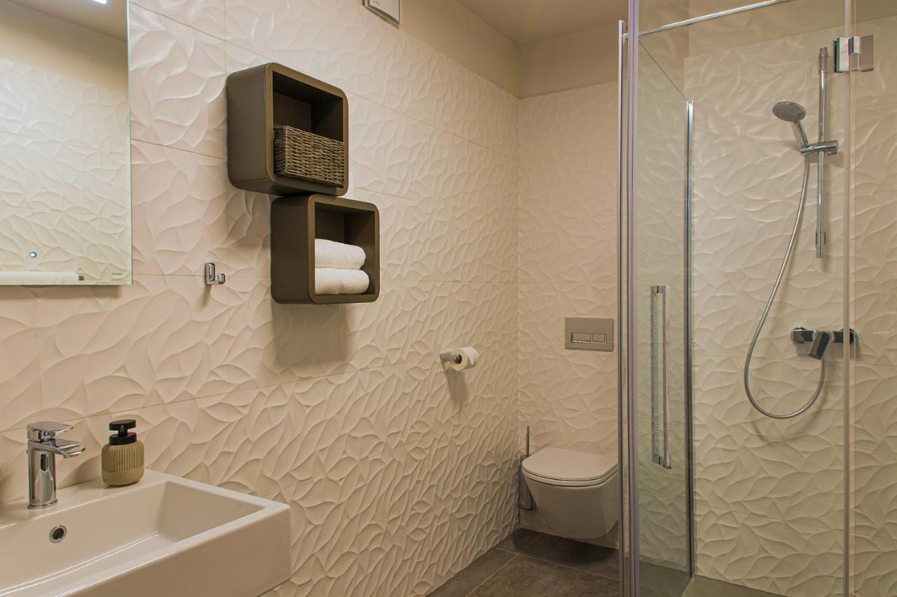 Aldilà Art Rooms, Apartment&Vacation House Smartno Exterior foto